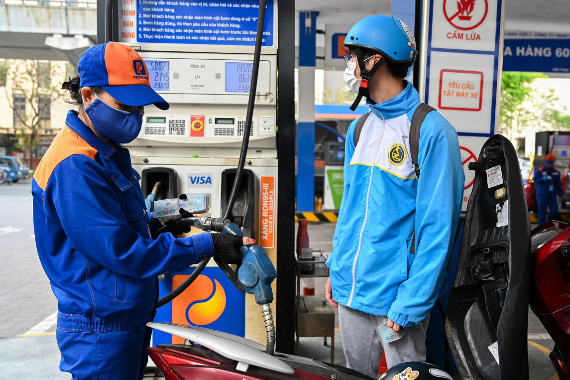Giá xăng dầu hôm nay 21/3: Giá Xăng có thể giảm