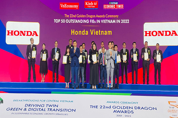 Lần thứ 18 Honda Việt Nam nhận giải thưởng Rồng Vàng