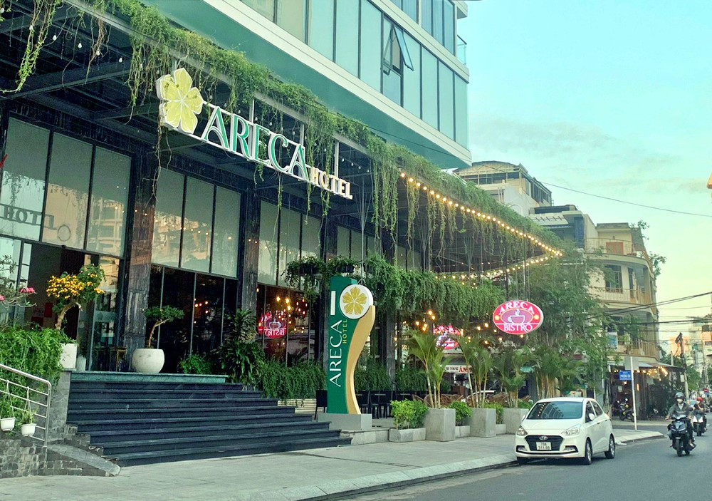 Khách sạn ở Nha Trang bị phạt vì tự phong 4 sao
