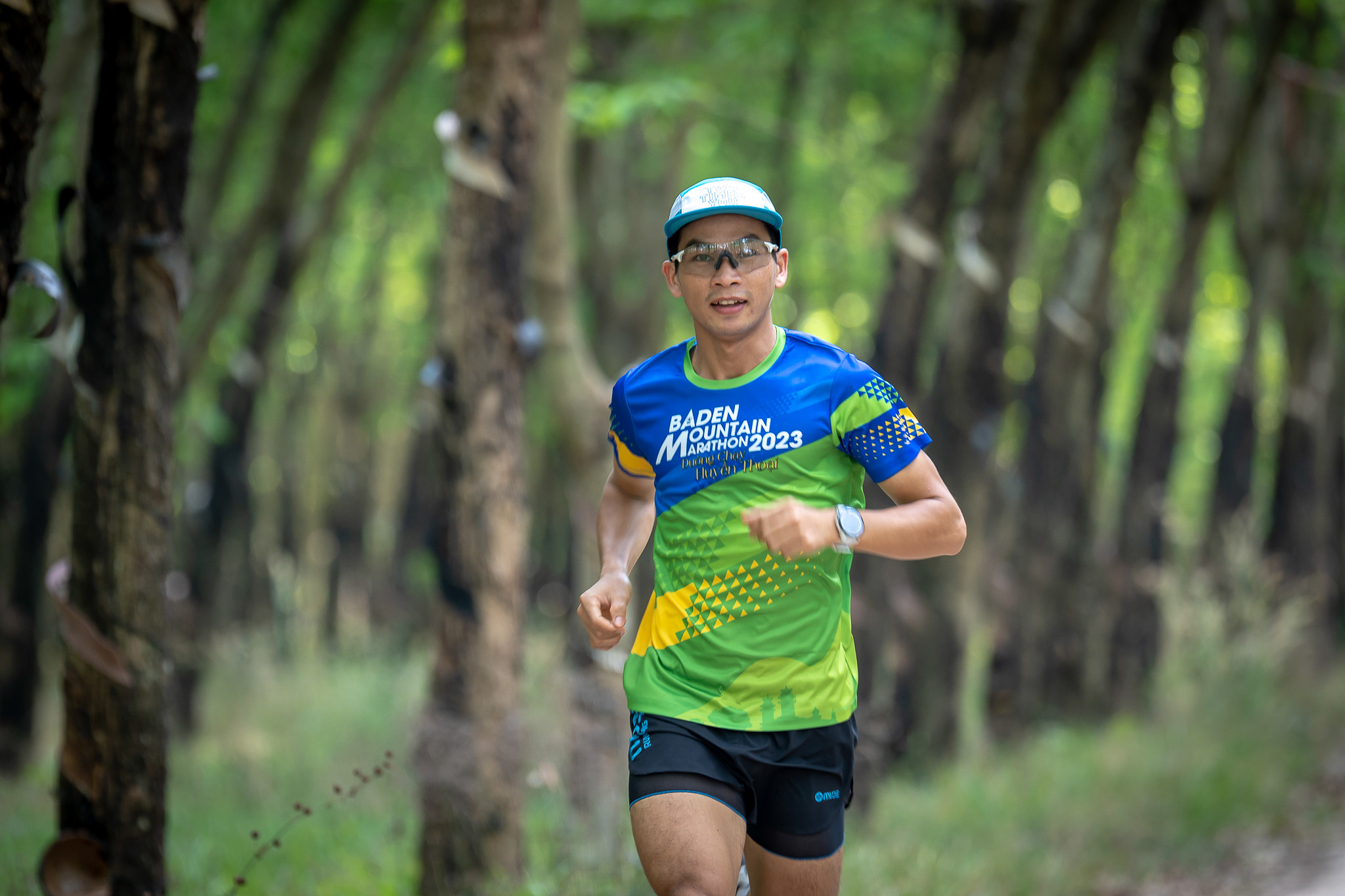 ‘Đường chạy Baden Mountain Marathon không chỉ thử thách mà rất nên thơ’