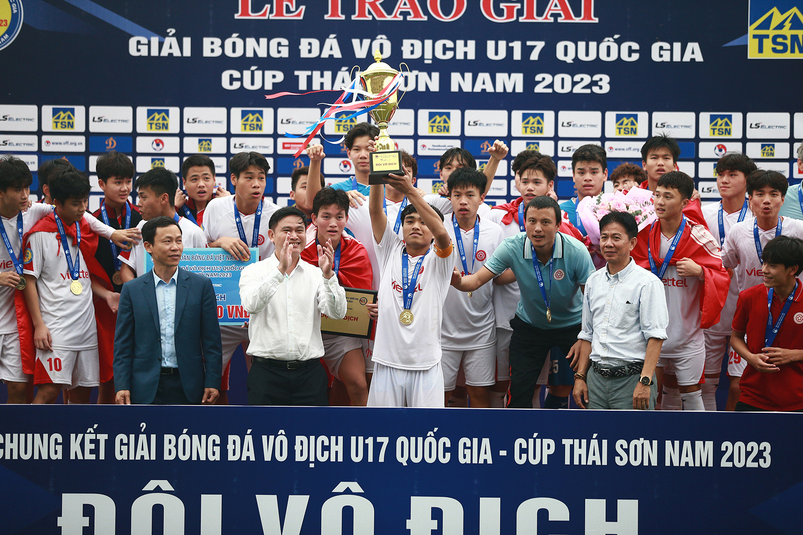 U17 Viettel vô địch giải U17 Quốc gia 2023