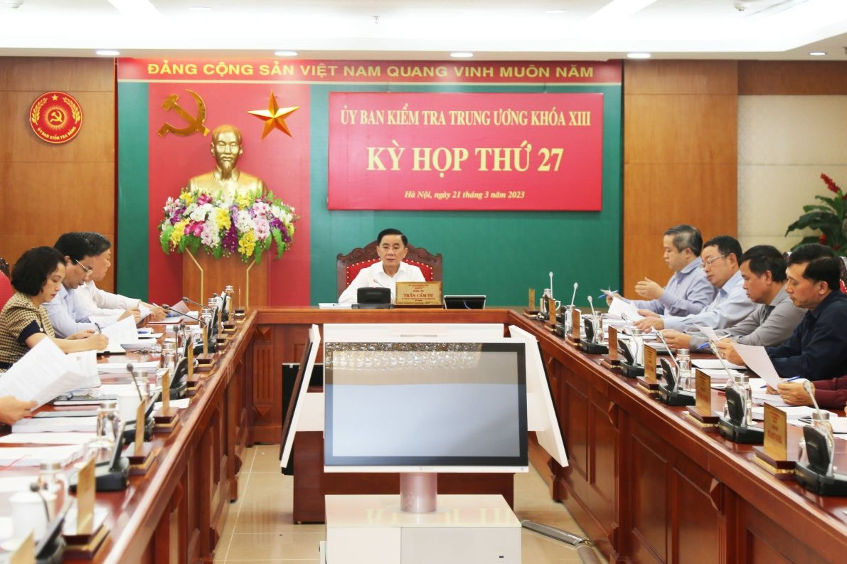 Thông cáo kỳ họp 27 của Ủy ban Kiểm tra Trung ương
