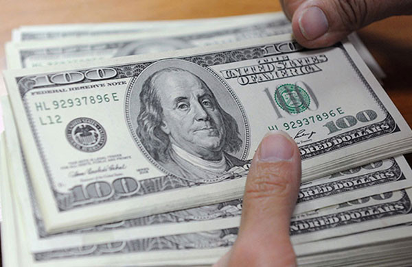 Giá USD đồng loạt lao dốc