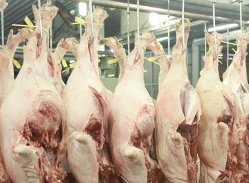 Laos suspends pork imports from Vietnam