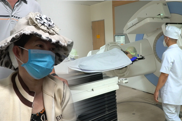 Bệnh nhân ung thư mừng rỡ vì máy móc ở Bệnh viện Chợ Rẫy 'hồi sinh'
