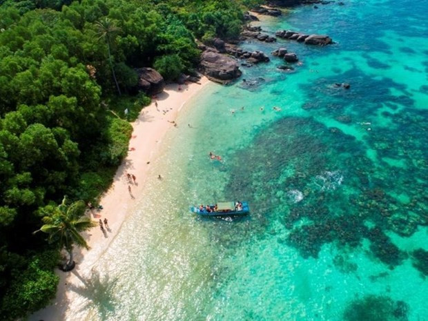 Visa exemption means international tourists can visit Phu Quoc for up to 30 days hinh anh 3