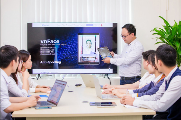 vnFace - giải pháp chấm công bằng nhận diện khuôn mặt 4.0
