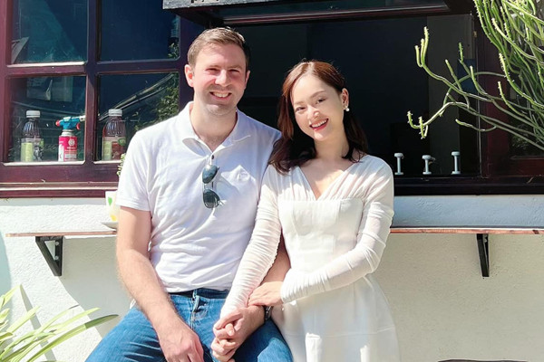 Lan Phương 'Gia đình mình vui bất thình lình' đời thường khác xa trên phim