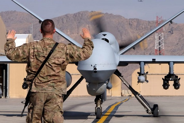 Mỹ điều chỉnh đường bay của các UAV sau sự cố ở Biển Đen