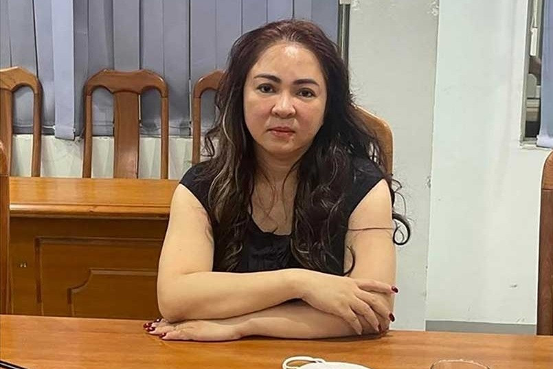 Con trai bà Nguyễn Phương Hằng có động thái mới trước khi mẹ hầu tòa