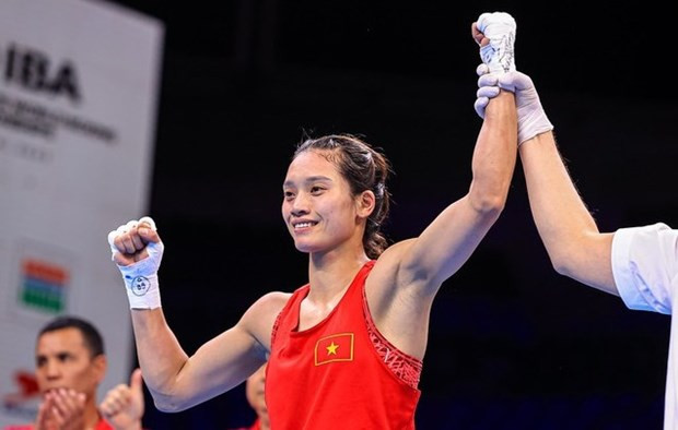 Vietnamese boxer Nguyen Thi Tam advances to world championship finals hinh anh 1