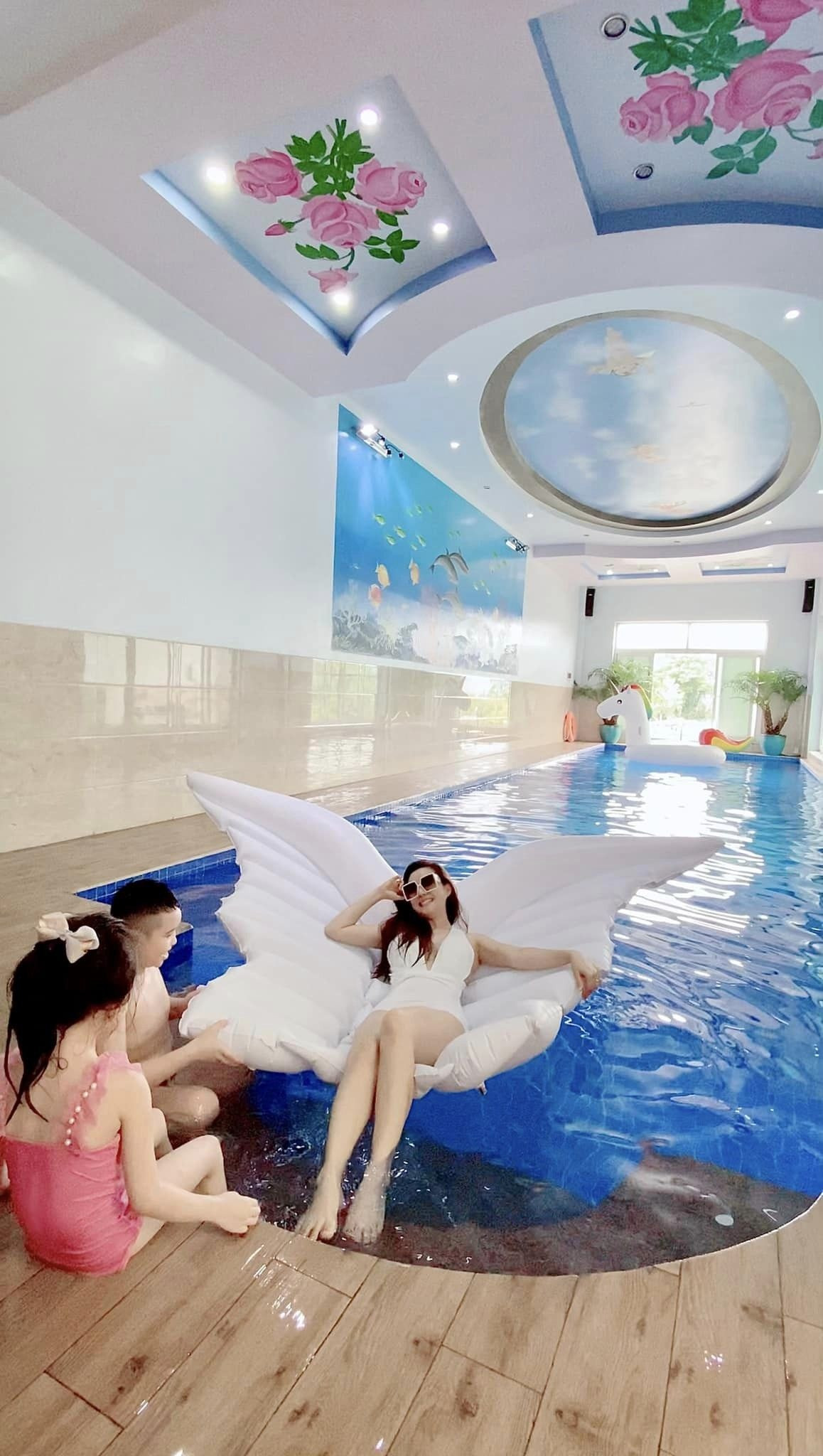 Mẹ 3 con Vy Oanh: Cuộc sống sang chảnh, được chồng cưng chiều hết mực - 2