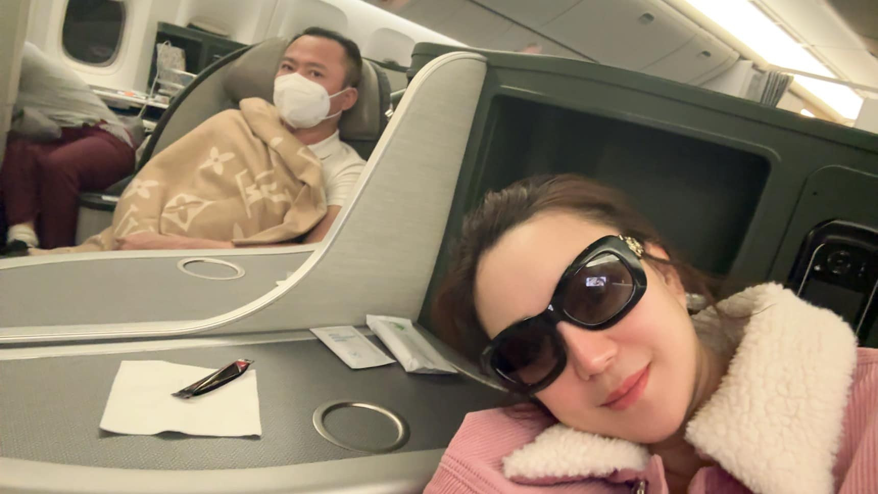 Mẹ 3 con Vy Oanh: Cuộc sống sang chảnh, được chồng cưng chiều hết mực - 4