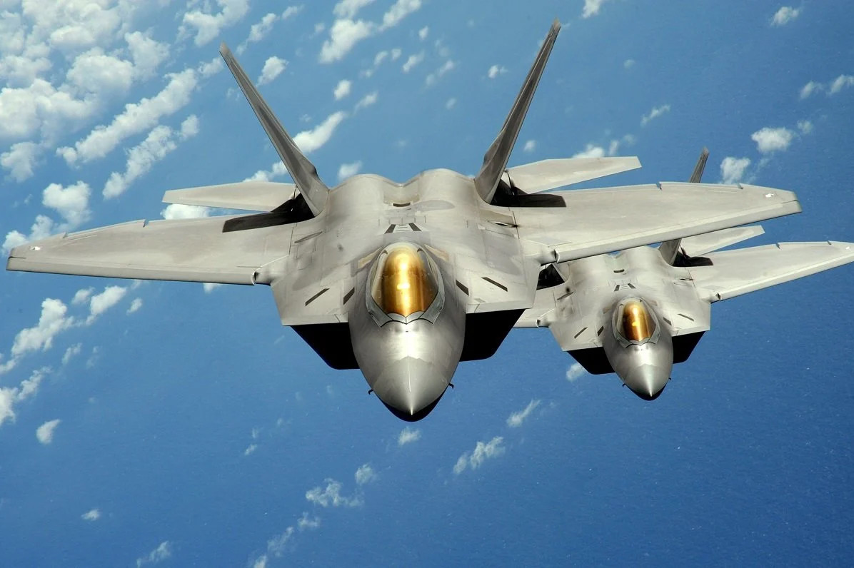 'Quái vật' không chiến F-22 sở hữu những công nghệ tinh vi gì?