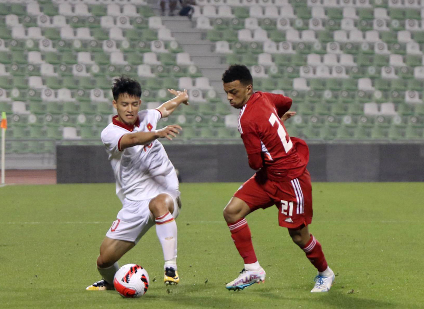 U23 Việt Nam thua đậm U23 UAE: Đánh rơi nhiều hi vọng