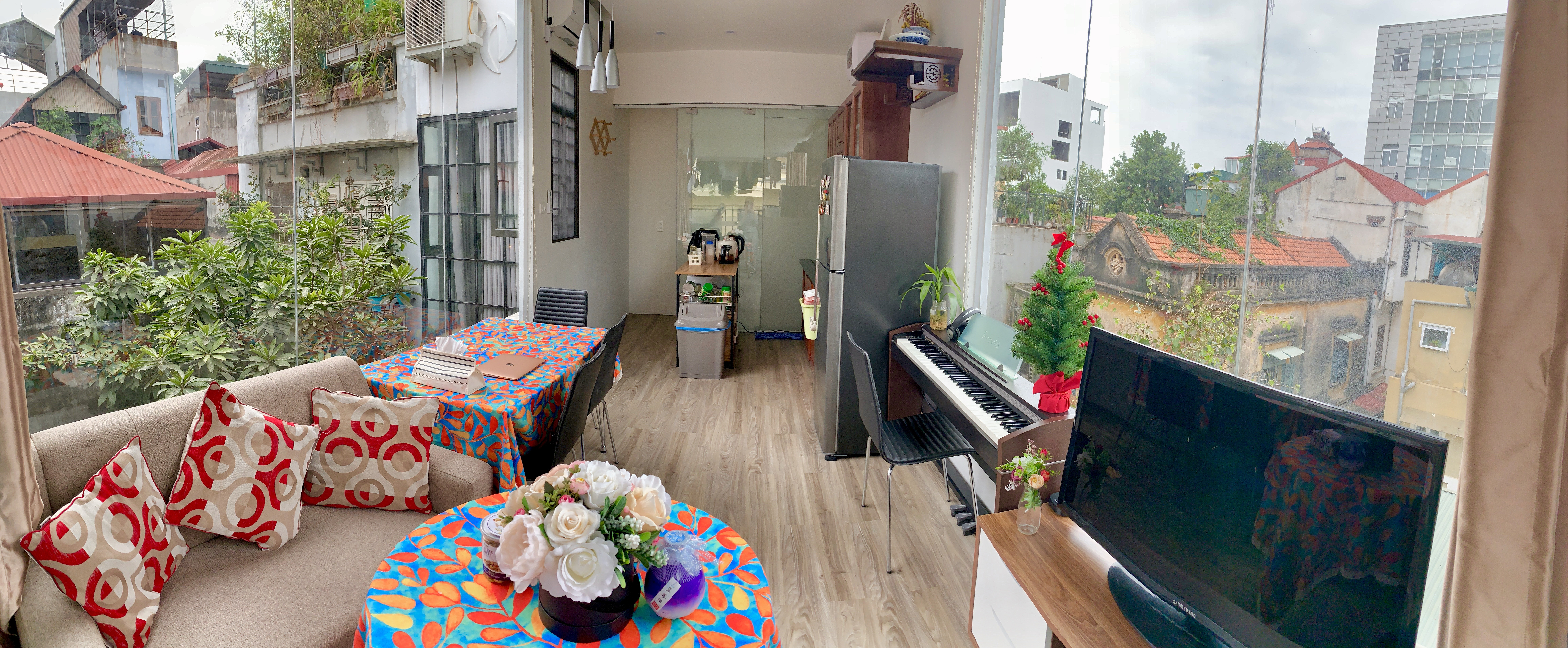 Nhà phố 20m2 đủ tiện nghi cho gia đình 4 người, góc chill tầng thượng ai cũng mê