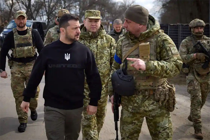 Ông Zelensky lo Mỹ chia rẽ, Ukraine trả lại phương Tây vũ khí phòng không