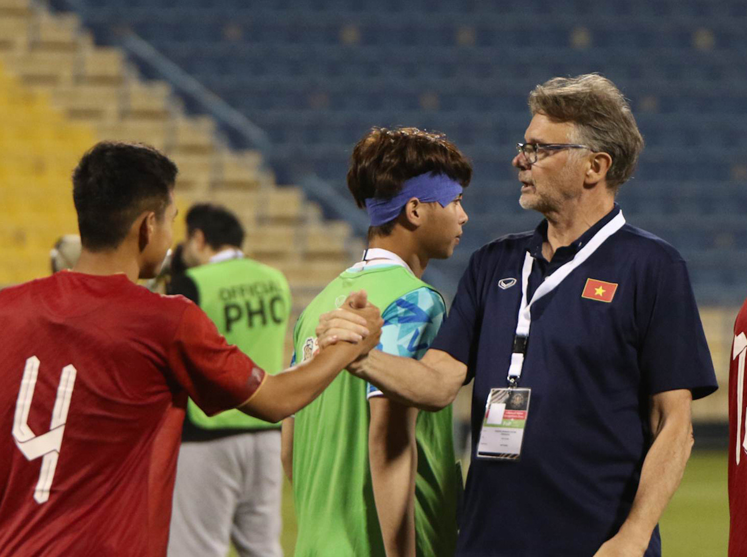 HLV Philippe Troussier: U23 Việt Nam đang đi đúng hướng