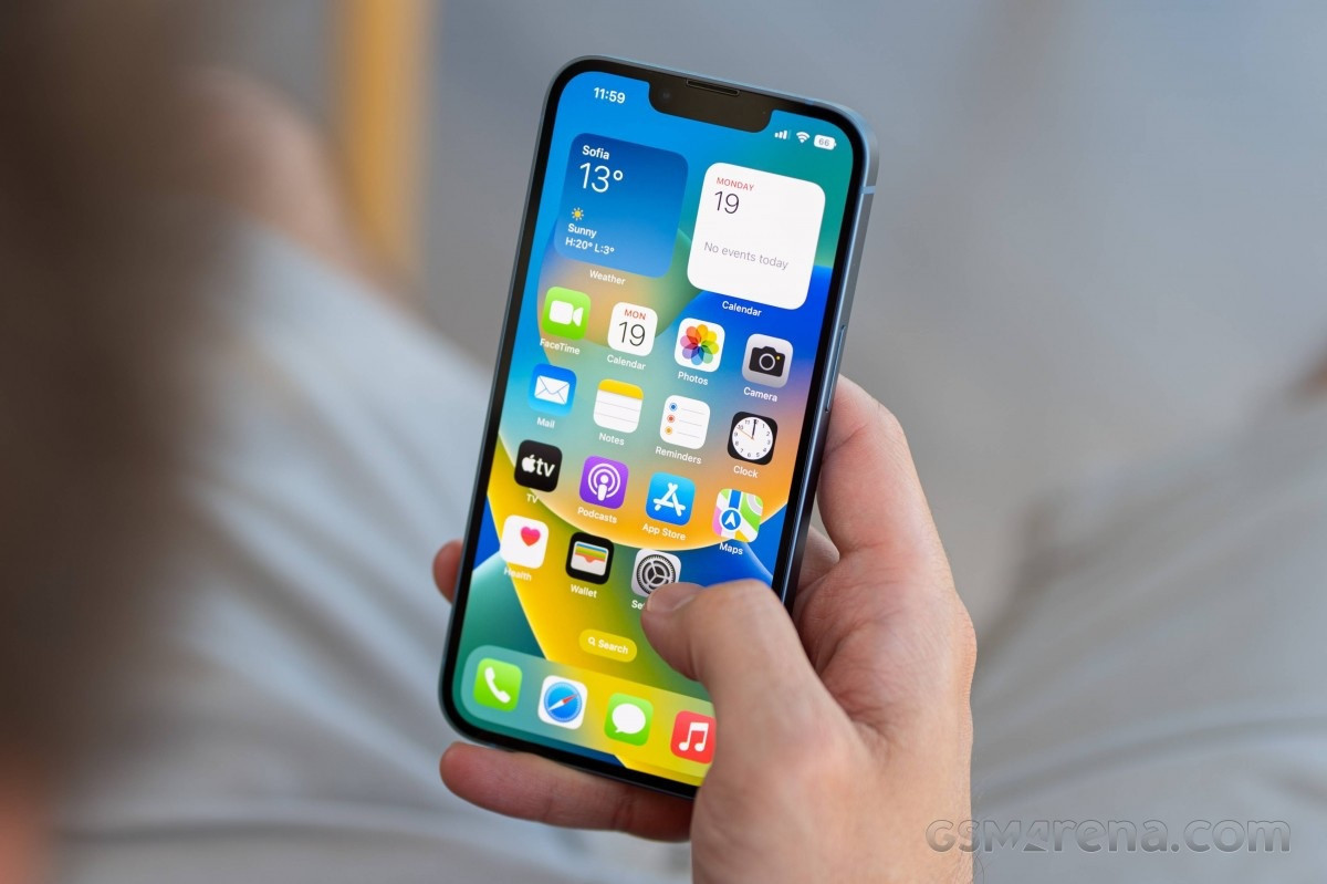 Apple tái khởi động dự án iPhone SE 4