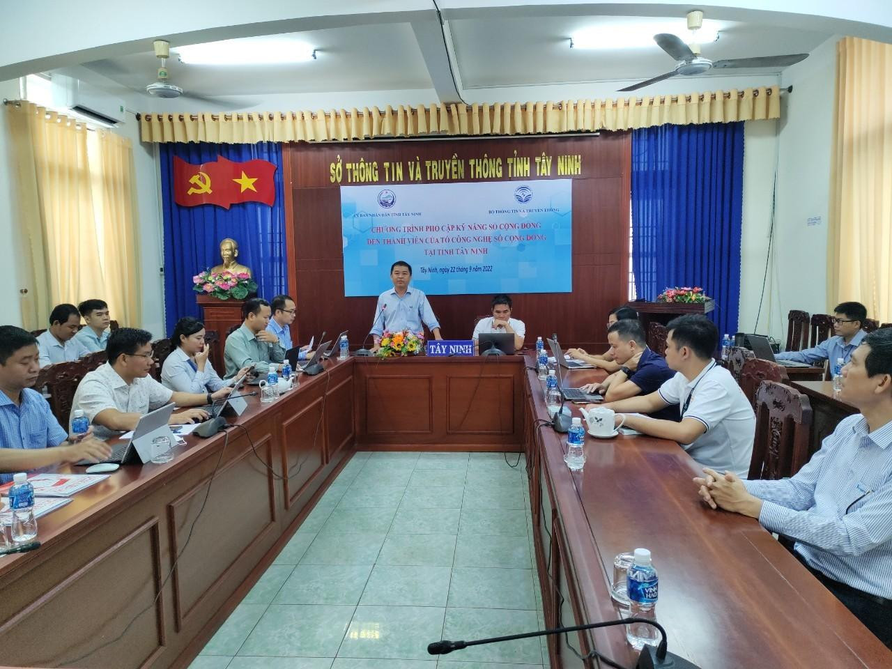 Tây Ninh: 2.500 thành viên tổ công nghệ số cộng đồng được tập huấn kỹ năng số