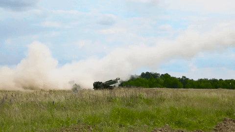 Pháo phản lực HIMARS Mỹ cung cấp cho Ukraine sở hữu những công nghệ gì?