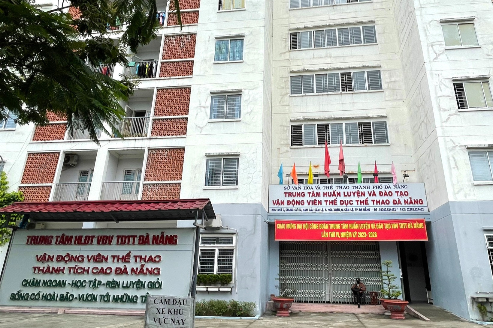 Thu hồi bằng khen, tiền thưởng của giám đốc và phó giám đốc ở Đà Nẵng