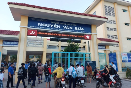 Tạm dừng chương trình ngoại khóa gây tranh cãi ở trường THCS Nguyễn Văn Bứa