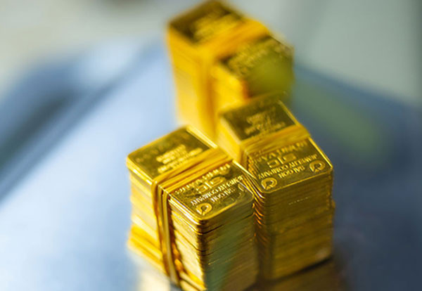 Giá vàng miếng mất mốc 67 triệu đồng/lượng