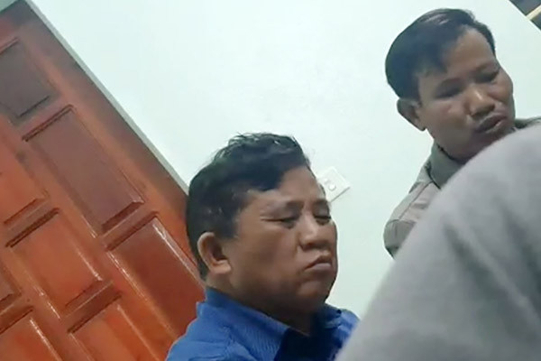 Xác minh clip nghi bí thư xã ở Nghệ An đánh bài ăn tiền