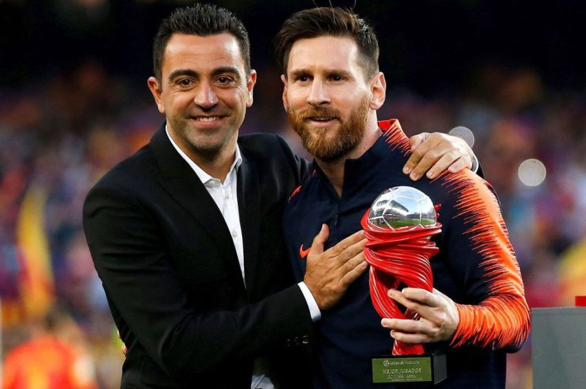 Xavi tuyên bố nóng việc Messi trở lại Barca