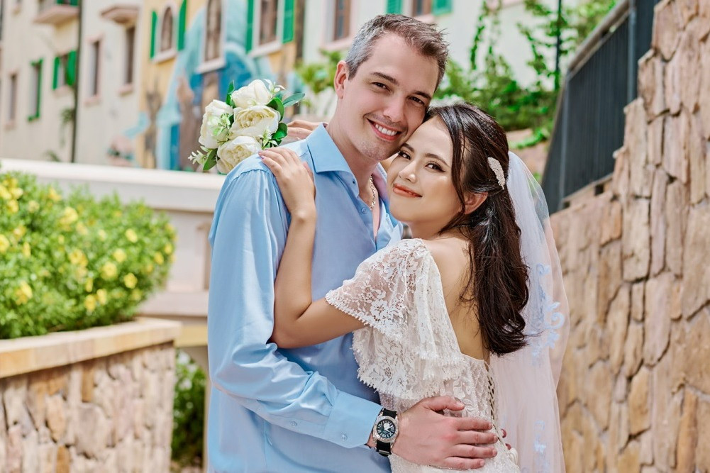 Chồng Pháp chữa lành tổn thương cho vợ Việt bằng hôn nhân ngọt ngào