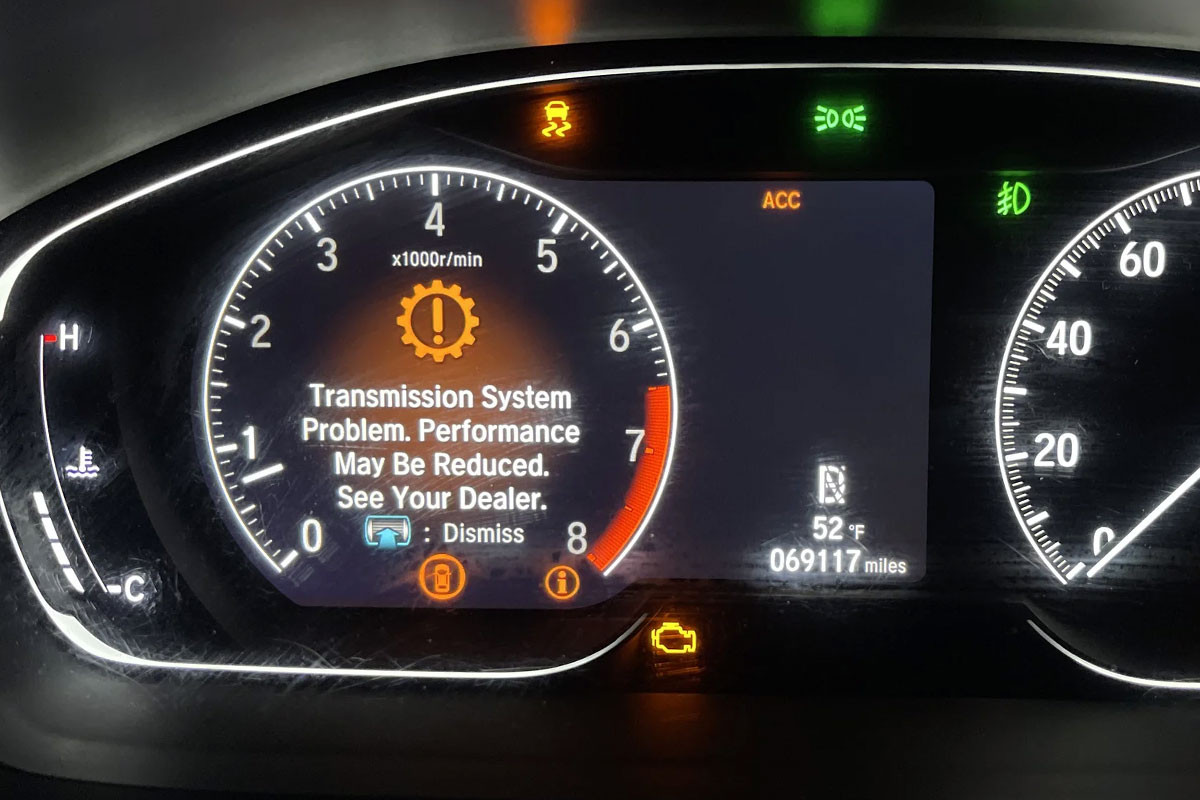 4 nguyên nhân đèn cảnh báo hộp số ô tô bật sáng và cách khắc phục