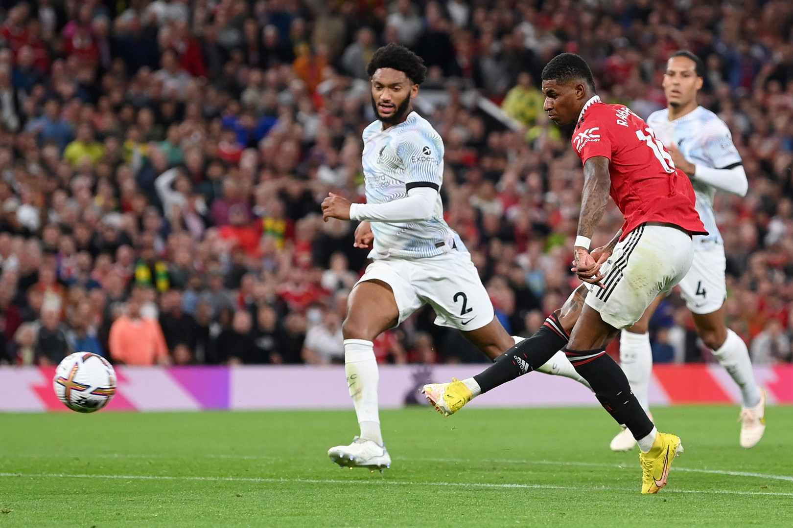 MU đấu Liverpool: Hãy ngăn Rashford nếu có thể