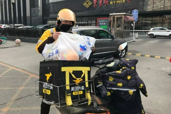 Cử nhân đại học làm shipper để trả nợ 1,3 tỷ đồng, sau 5 năm mua được nhà