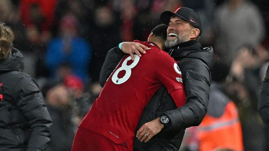 Klopp nói 5 từ xát muối vào thất bại MU trước Liverpool