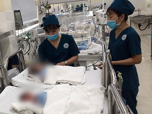 Một bệnh viện ở Đồng Nai tiếp nhận 3 trẻ sơ sinh bị bỏ rơi