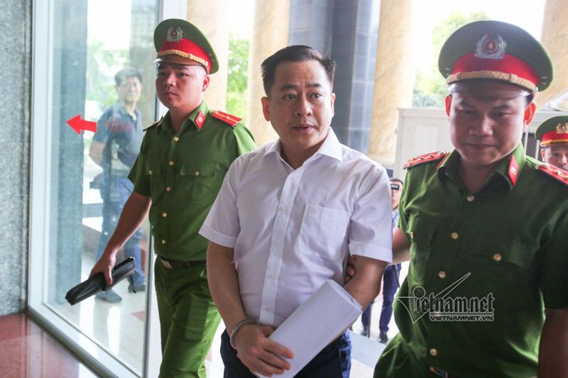 Khó thi hành án dân sự với tài sản liên quan đến Phan Văn Anh Vũ