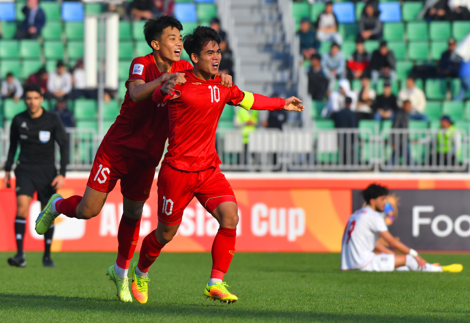 Video bàn thắng U20 Việt Nam 1-3 U20 Iran: Ngẩng cao đầu rời giải