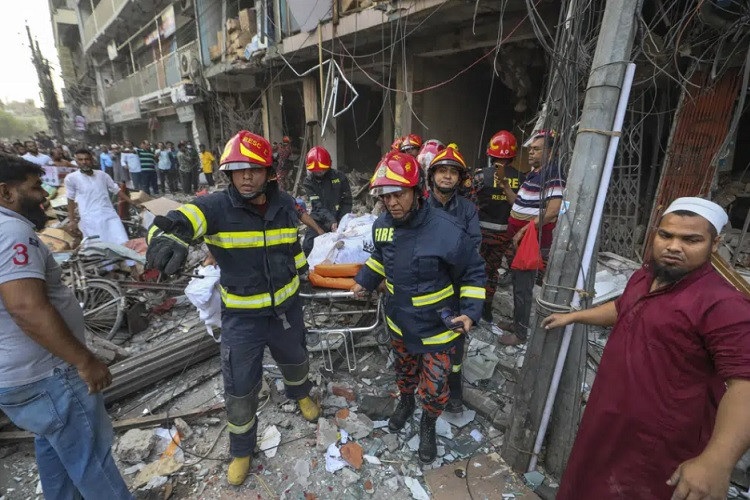 Nổ lớn ở tòa nhà tại thủ đô Bangladesh, ít nhất 17 người thiệt mạng