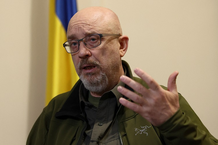 Ukraine bác bỏ việc phá Dòng chảy phương Bắc, EU tính viện trợ thêm đạn cho Kiev