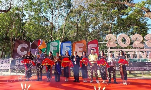 Dak Lak province ready for 8th Buon Ma Thuot Coffee Festival hinh anh 1
