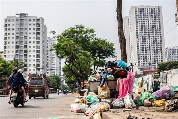 Hanoi needs urgent, optimal solution for waste treatment capacity