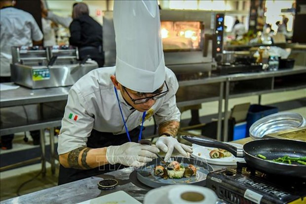 Vietnamese cook wins four medals at Malaysia contest