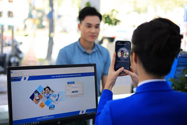 1.8 mln mobile subscribers with incorrect personal information to be locked from April 1 hinh anh 1