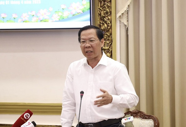 Chủ tịch TP.HCM Phan Văn Mãi nhắc 5 sở để tồn đọng công việc nhiều nhất