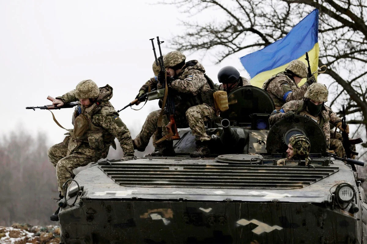 Moscow nói về khả năng binh sĩ EU tới Ukraine, tướng Mỹ hạ thấp kỳ vọng của Kiev