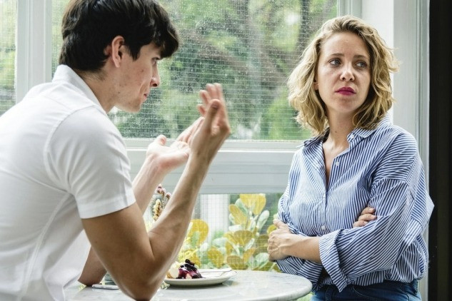 Làm sao để tránh bị 'dắt mũi' trong tình cảm?