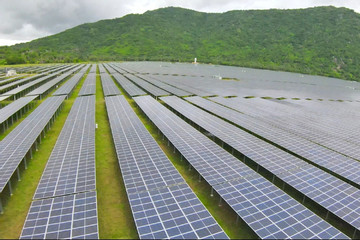 An Hao solar power - light from the Buddha’s hand