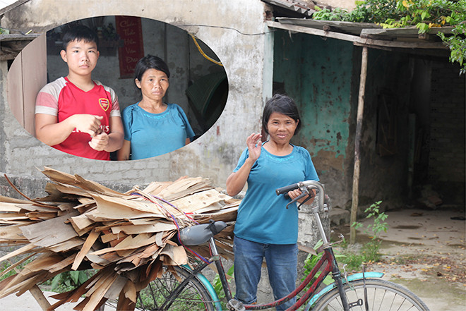 Hai mẹ con đi ăn xin, sống dựa vào nhau trong căn nhà dột nát