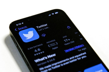 Twitter bị xoá sổ, sáp nhập vào X Corp